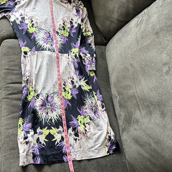 Just Cavalli Floral Print Long Sleeved Dress with Self Belt Sz M EUC - Picture 16 of 16